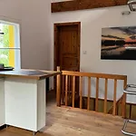 - Der Schwarzstorch Apartamento *