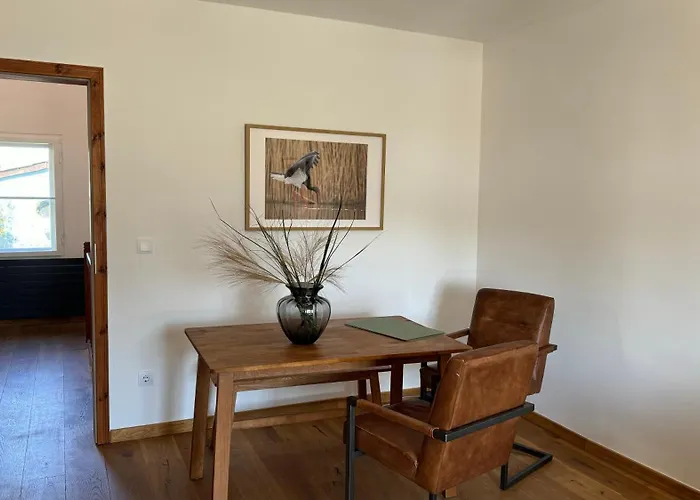 - Der Schwarzstorch Lägenhet